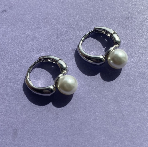 Silver Pearl Hoop Earrings - Picture 3 of 5